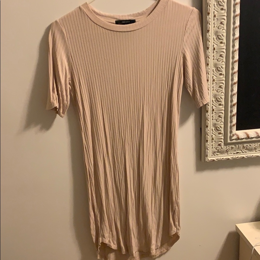 Forever 21 T-Shirt Dress